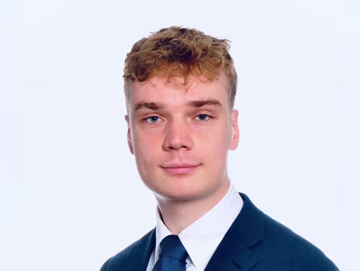 Philipp Schweier (he/him)