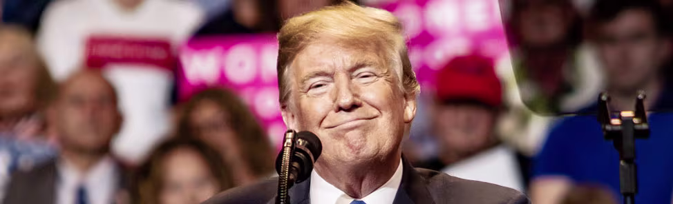 trump-banner