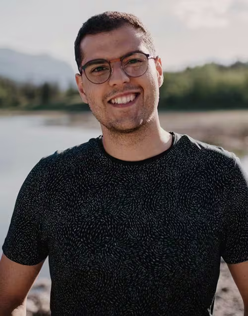 Navid Eskandar
